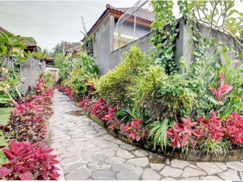 Ladera Villa Ubud Exterior photo