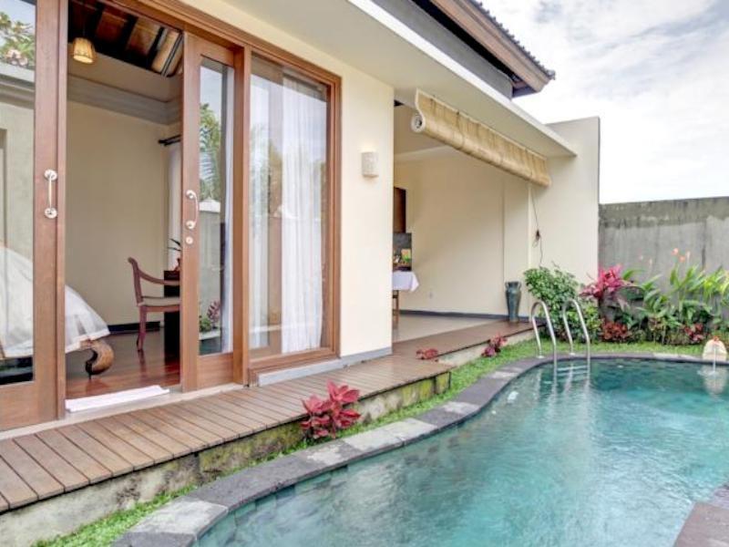 Ladera Villa Ubud Exterior photo